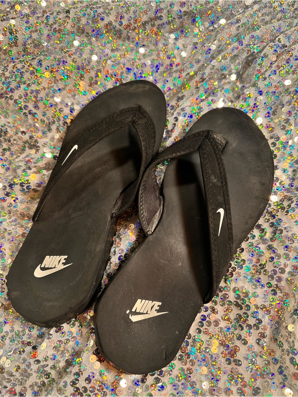Nike • Lightweight Cushion Well Worn Flip Flop Sandals